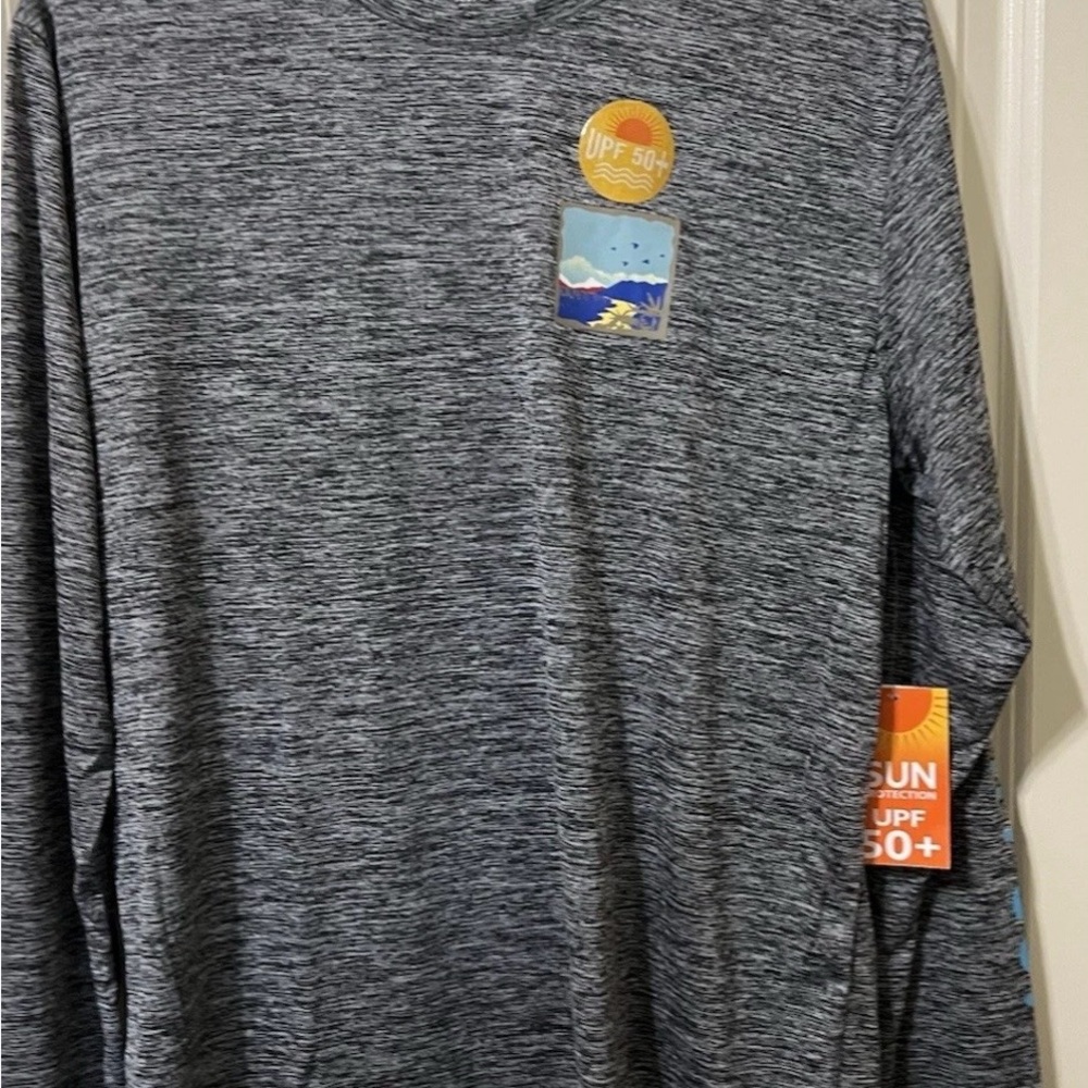 Surf & Swim Co. Gray Long Sleeve UPF 50+ Shirt Size Small